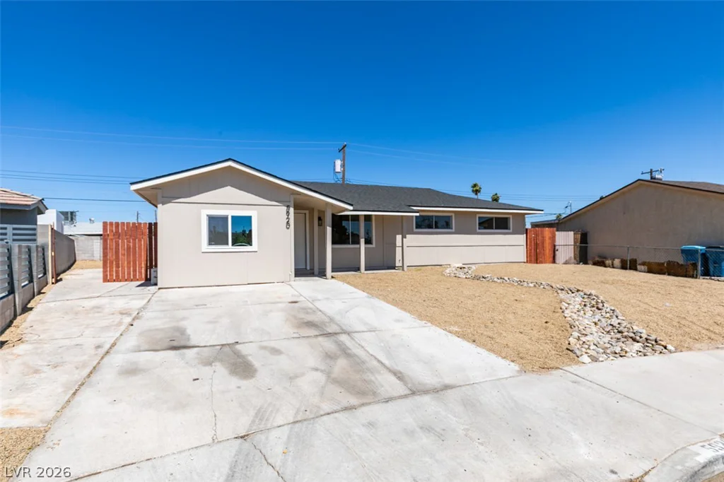 5920 Forrest Hills, Las Vegas, NV 89108