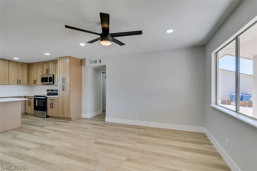 5920 Forrest Hills, Las Vegas, NV 89108