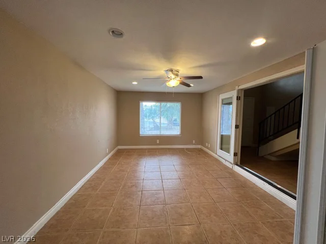 3662 Calmosa, Las Vegas, NV 89103