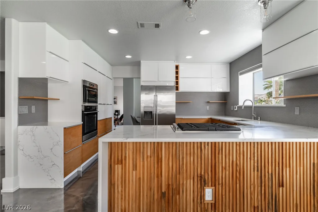 2104 Preakness, Las Vegas, NV 89117