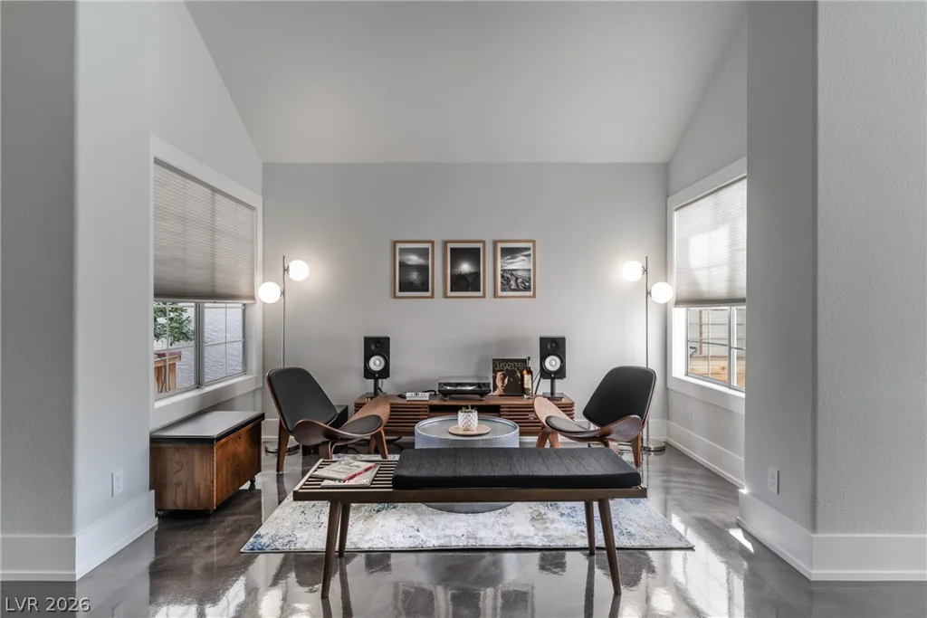 2104 Preakness, Las Vegas, NV 89117