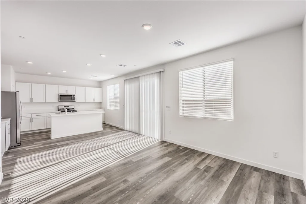 7331 TANYA FALLS, North Las Vegas, NV 89084