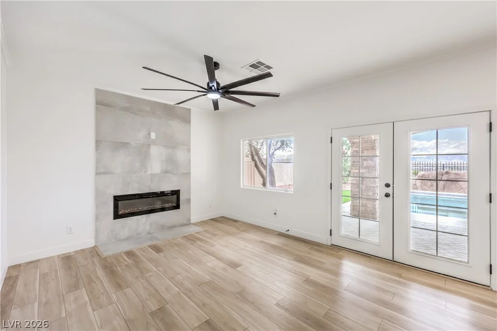 1231 Diamond Valley, Henderson, NV 89052