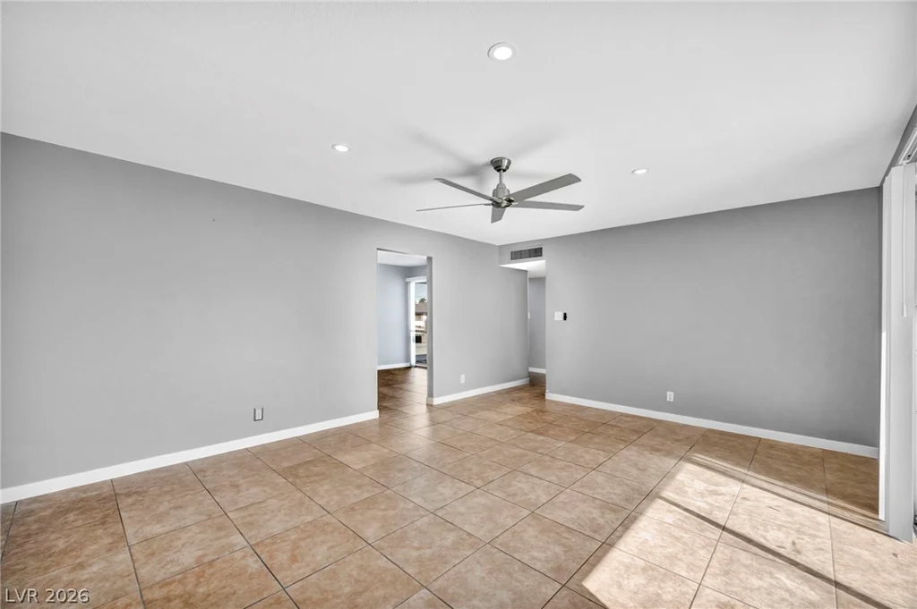 6413 Bannock, Las Vegas, NV 89107