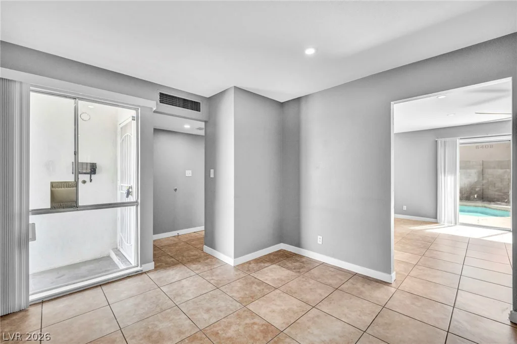6413 Bannock, Las Vegas, NV 89107