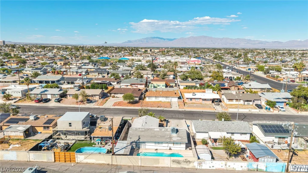 6413 Bannock, Las Vegas, NV 89107