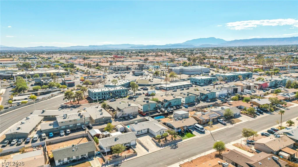 6413 Bannock, Las Vegas, NV 89107