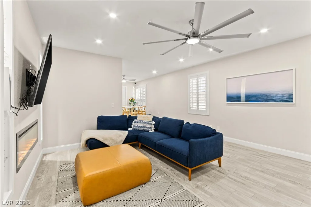 246 Windsong, Henderson, NV 89074