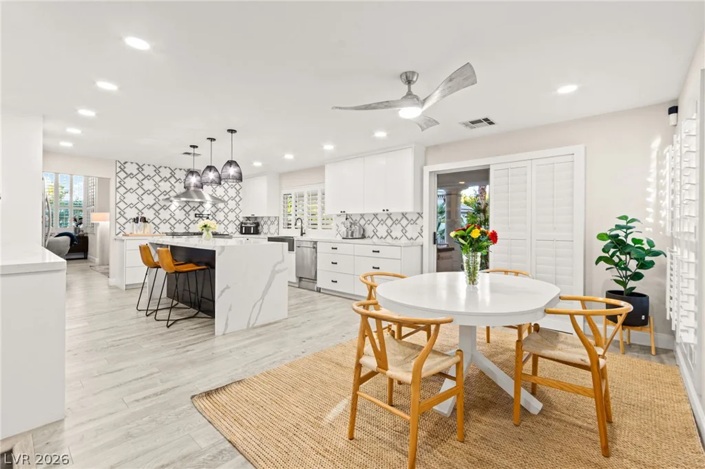 246 Windsong, Henderson, NV 89074