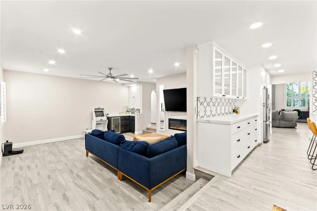 246 Windsong, Henderson, NV 89074