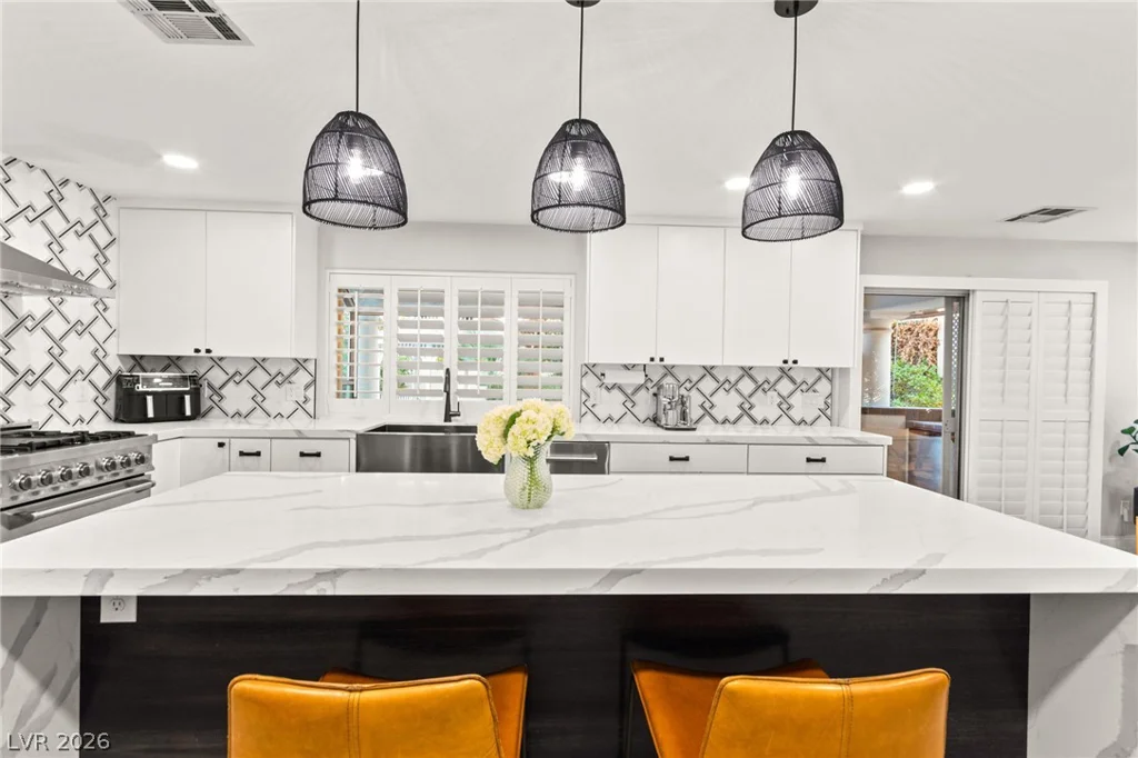 246 Windsong, Henderson, NV 89074