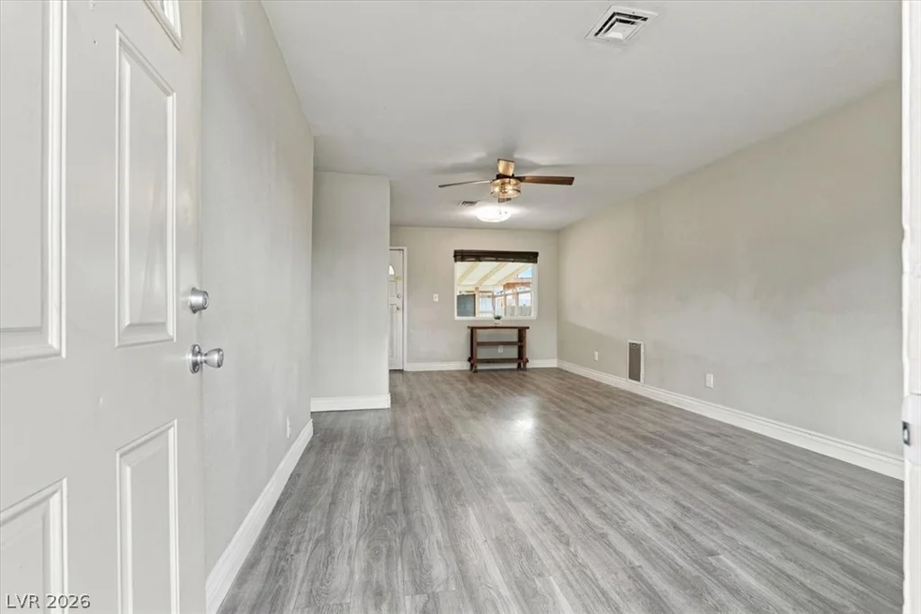 5875 Bunch, Las Vegas, NV 89122