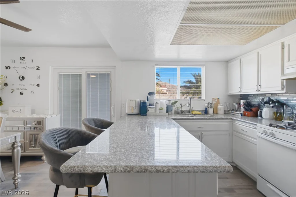 410 Battle Mountain, Las Vegas, NV 89110