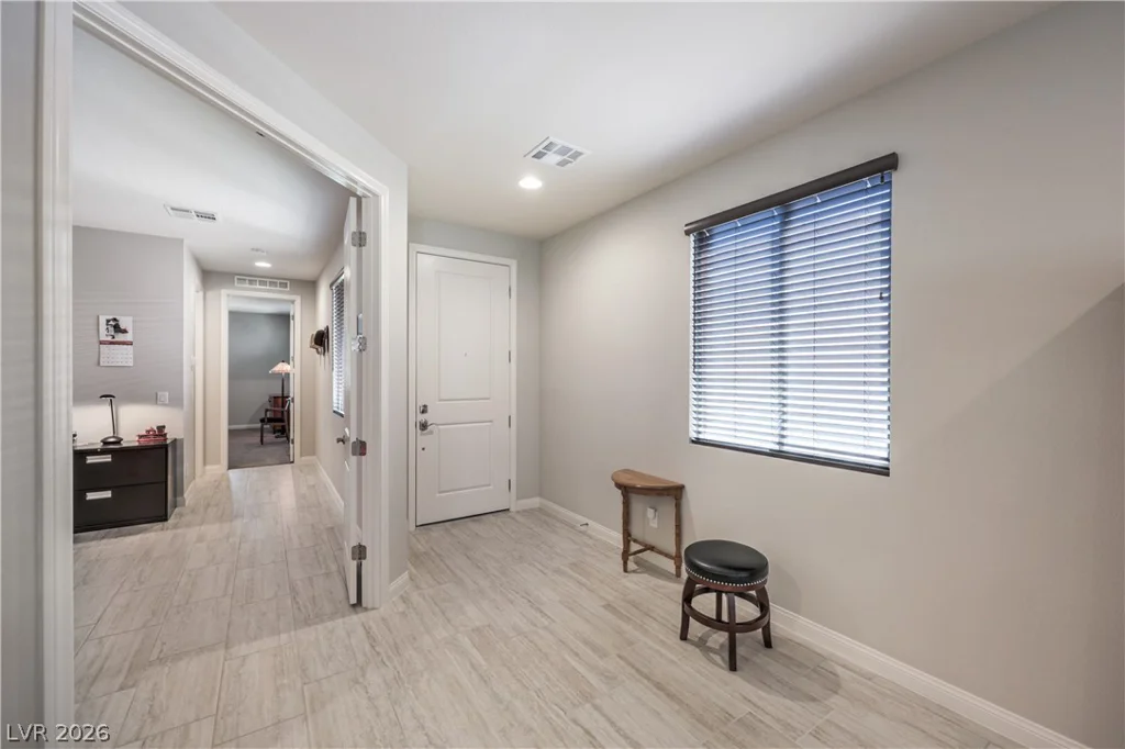 6341 Regina Ridge, Las Vegas, NV 89149