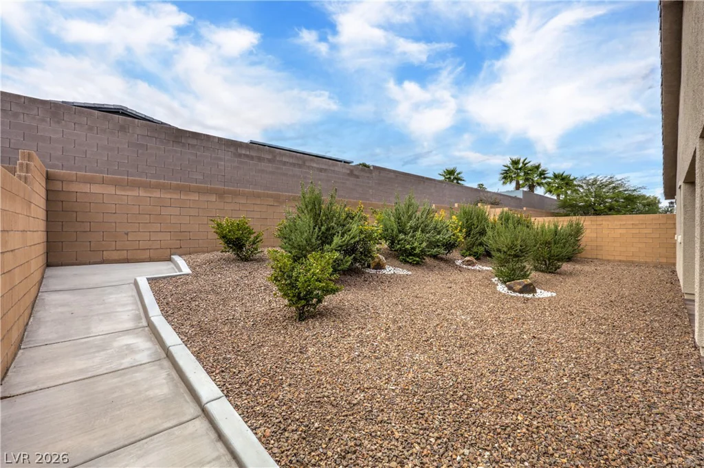 6341 Regina Ridge, Las Vegas, NV 89149