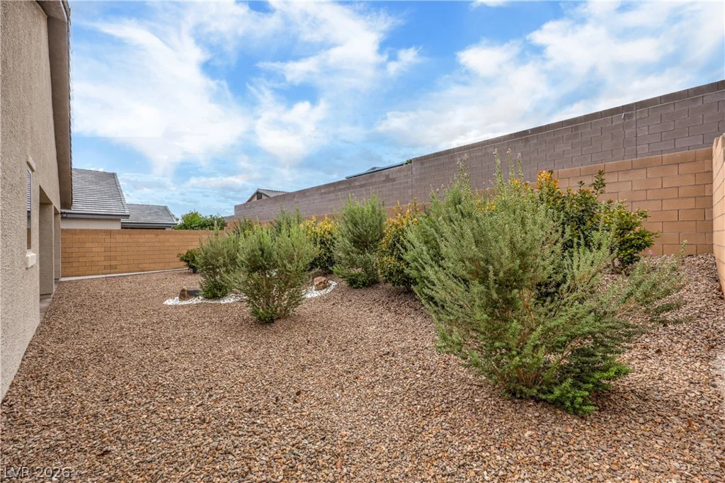 6341 Regina Ridge, Las Vegas, NV 89149