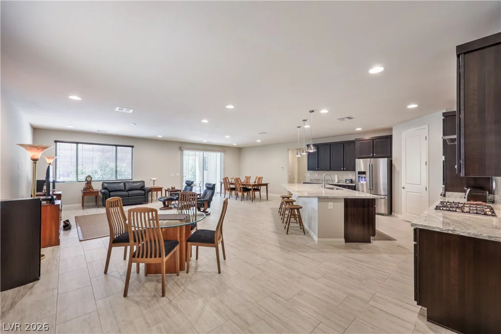 6341 Regina Ridge, Las Vegas, NV 89149