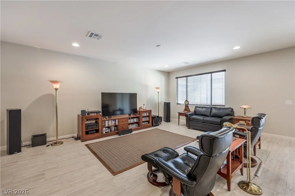 6341 Regina Ridge, Las Vegas, NV 89149