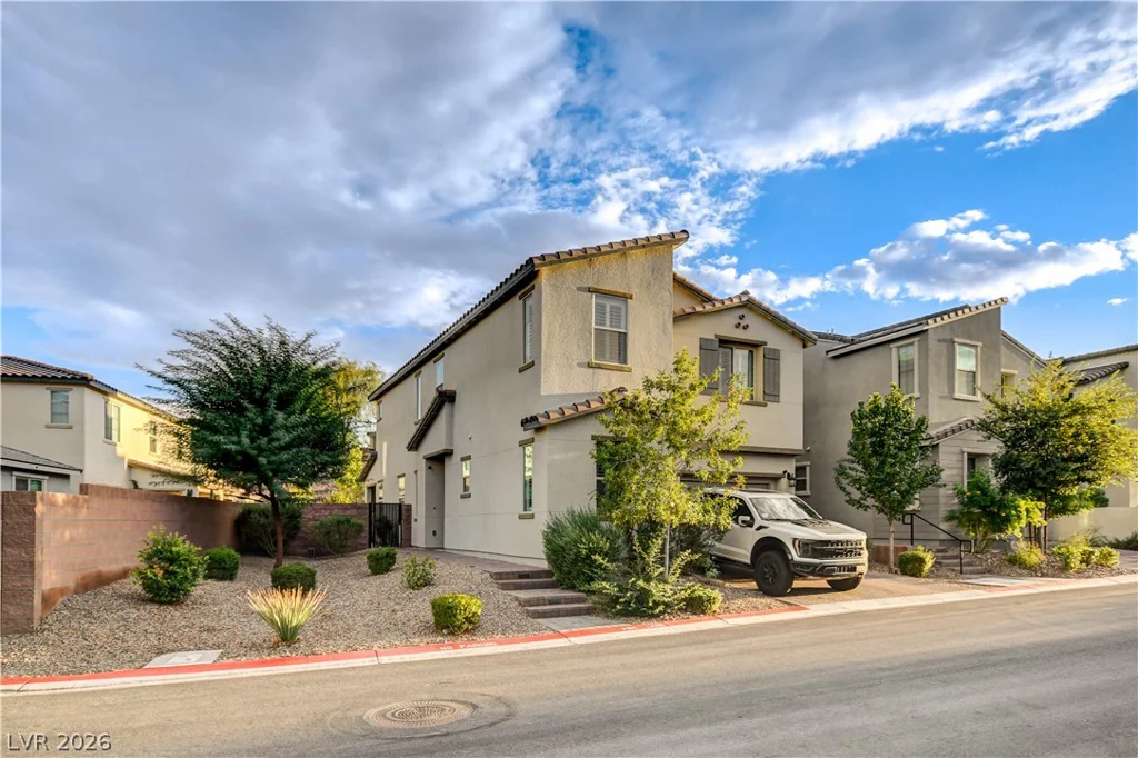 47 Flora Sagio, Henderson, NV 89011