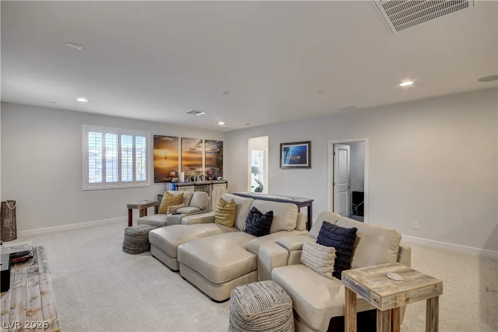 47 Flora Sagio, Henderson, NV 89011