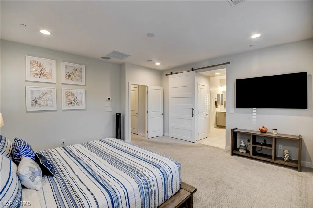 47 Flora Sagio, Henderson, NV 89011