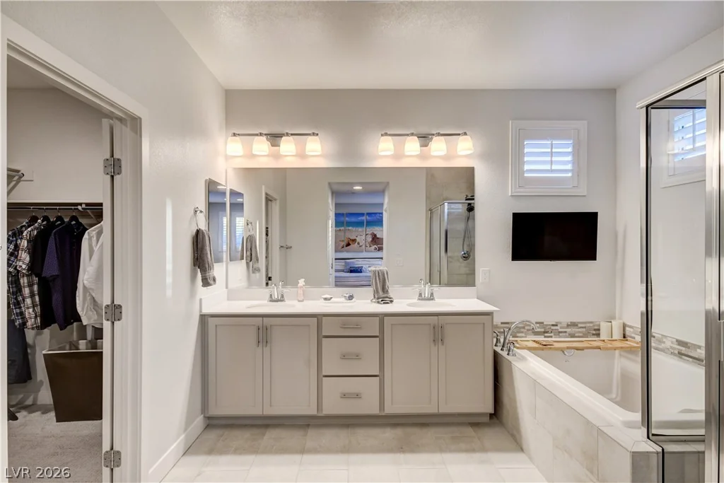 47 Flora Sagio, Henderson, NV 89011