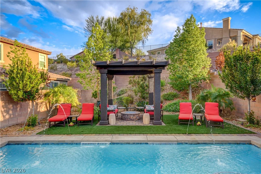 47 Flora Sagio, Henderson, NV 89011