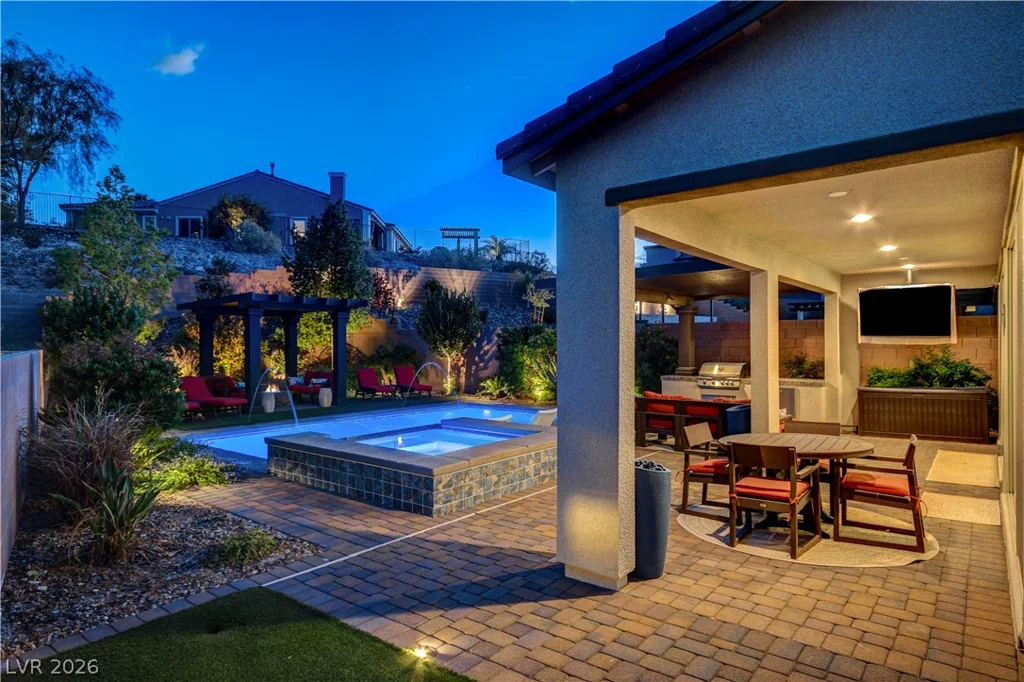 47 Flora Sagio, Henderson, NV 89011