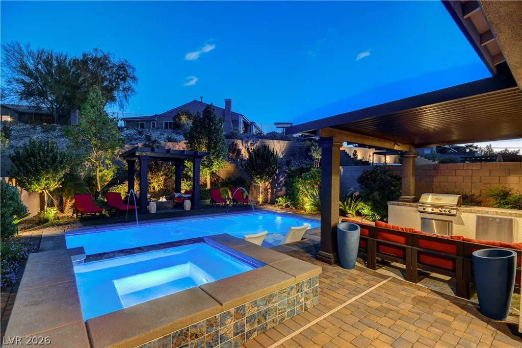 47 Flora Sagio, Henderson, NV 89011
