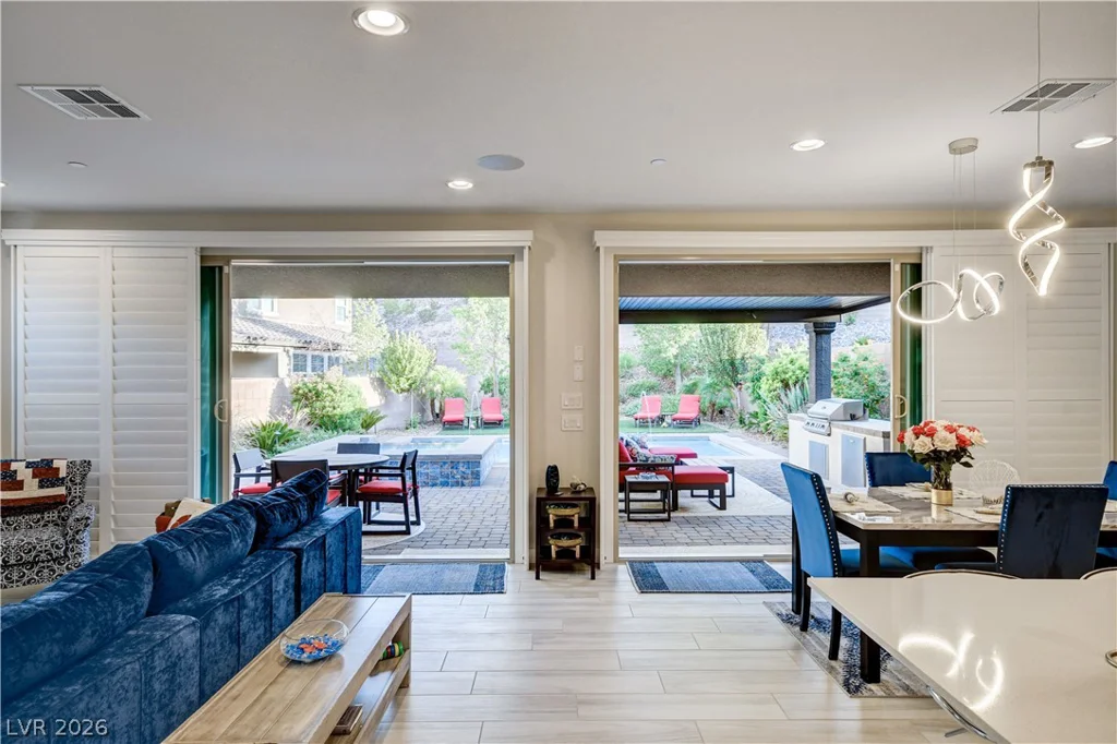 47 Flora Sagio, Henderson, NV 89011