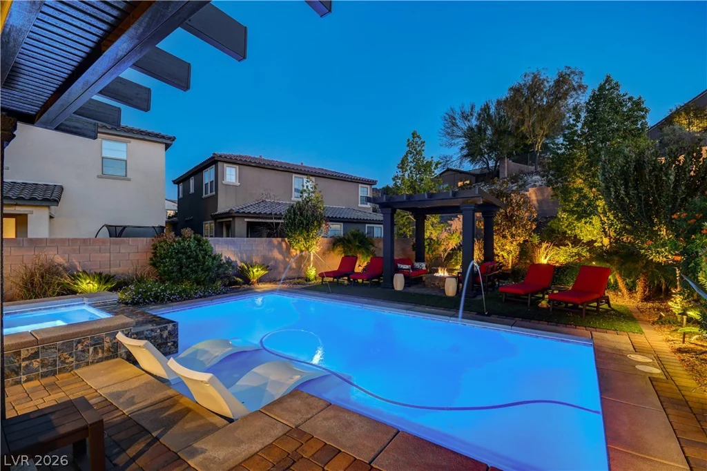 47 Flora Sagio, Henderson, NV 89011