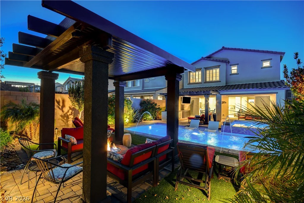 47 Flora Sagio, Henderson, NV 89011