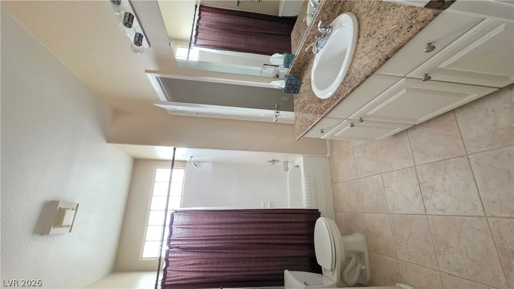 1300 Elk River, Las Vegas, NV 89134