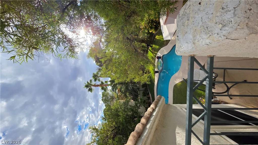 1300 Elk River, Las Vegas, NV 89134