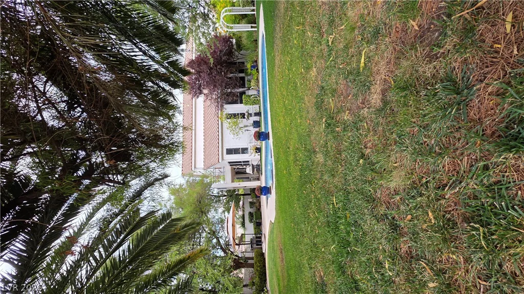 1300 Elk River, Las Vegas, NV 89134