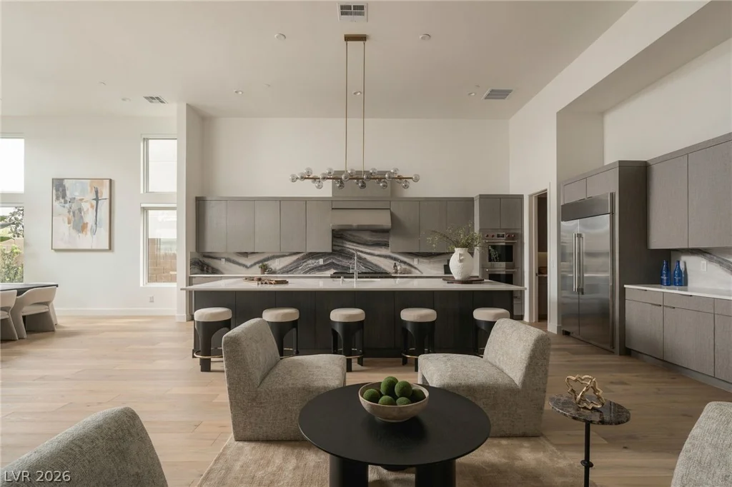 10907 Rossa Peak, Las Vegas, NV 89135