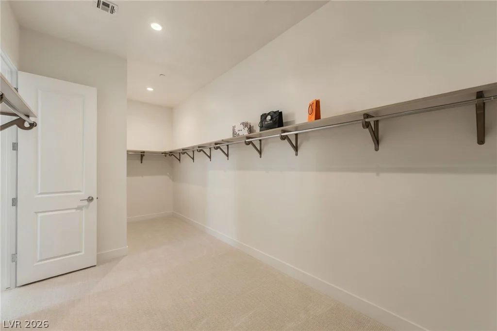 10907 Rossa Peak, Las Vegas, NV 89135