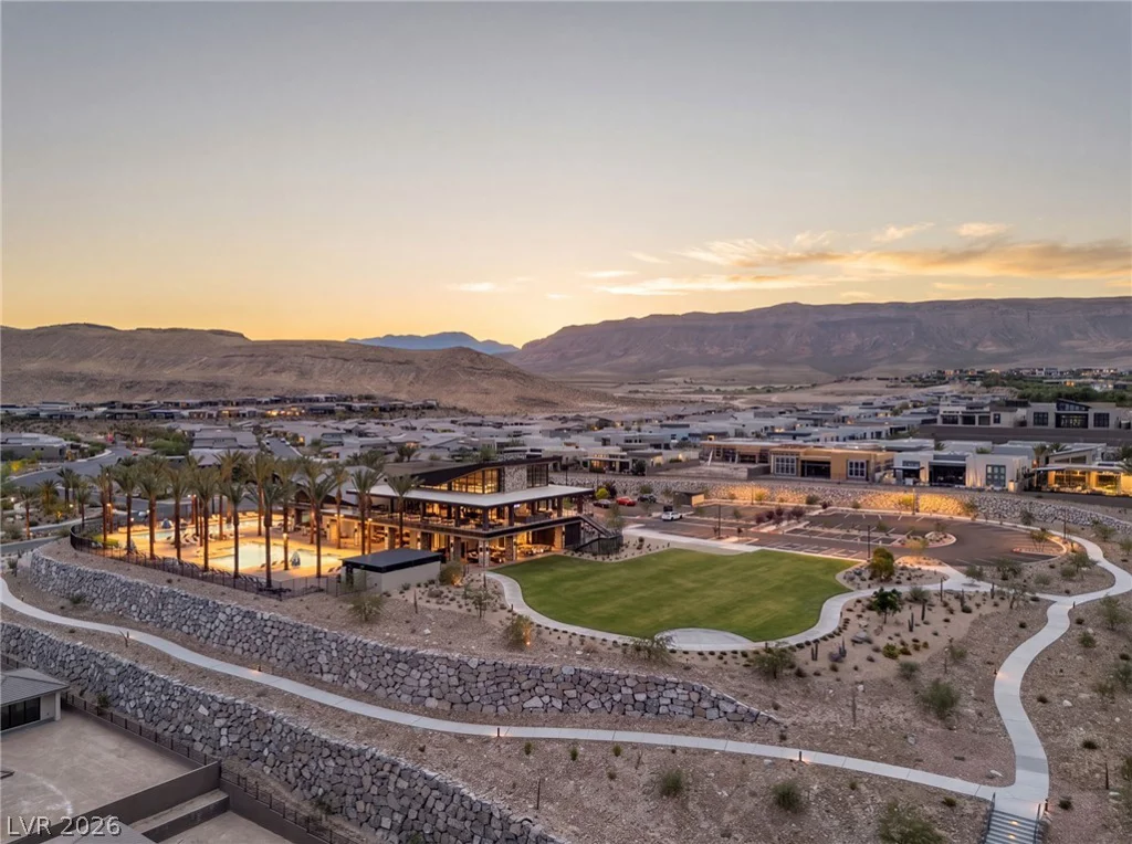 10907 Rossa Peak, Las Vegas, NV 89135