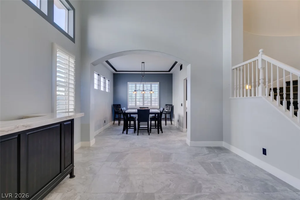 2000 Cedarcrest, Las Vegas, NV 89134