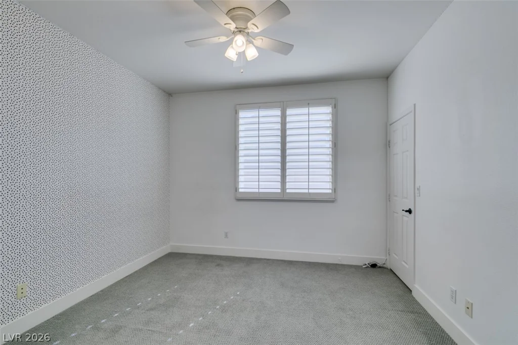 2000 Cedarcrest, Las Vegas, NV 89134