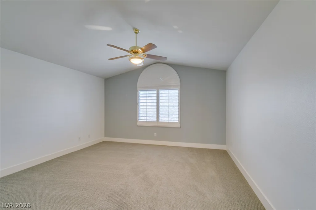 2000 Cedarcrest, Las Vegas, NV 89134