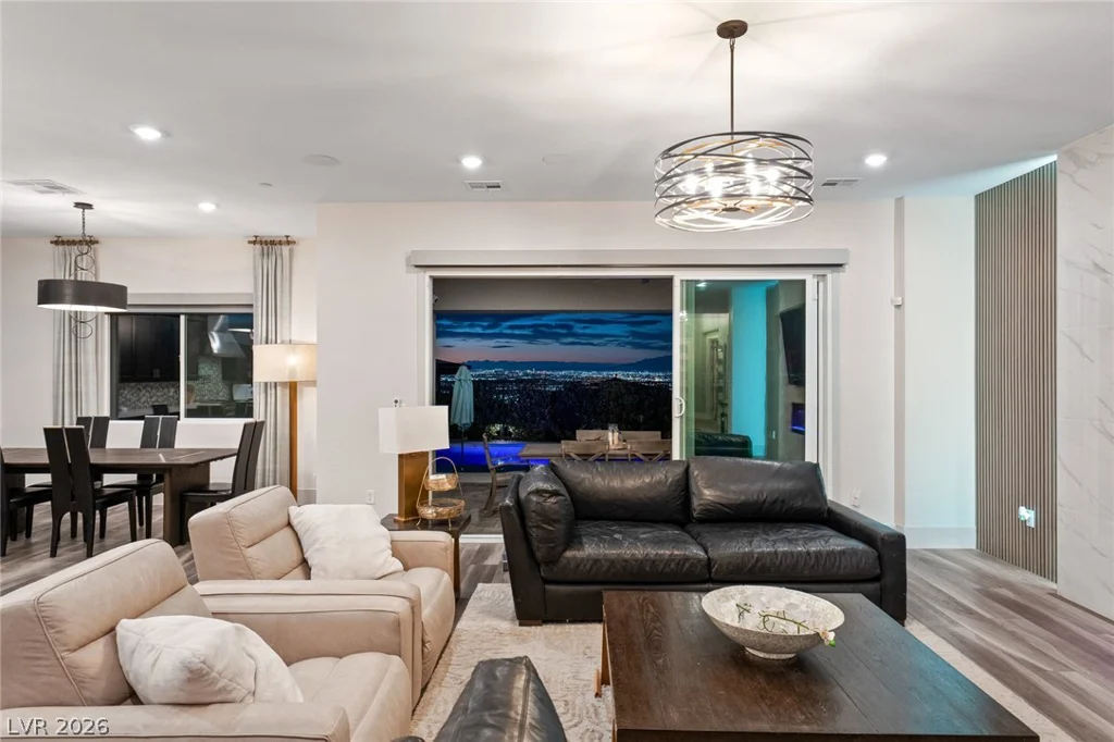 526 La Nain, Henderson, NV 89012