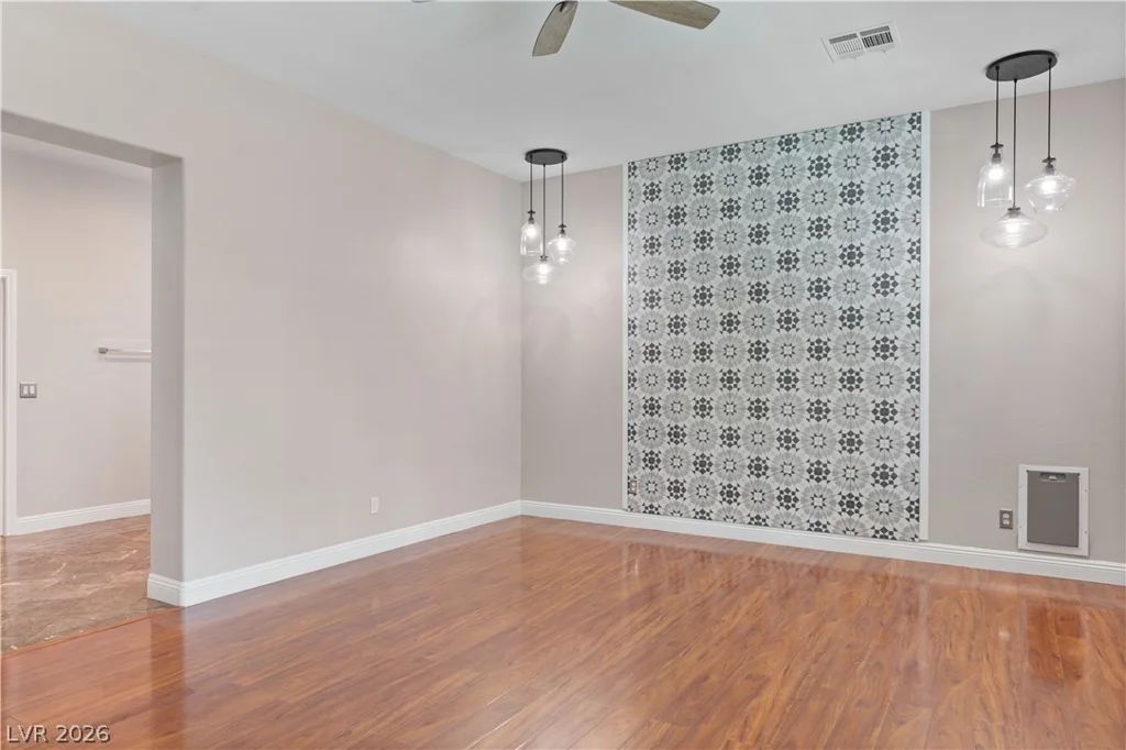 7135 Comanche Canyon, Las Vegas, NV 89113