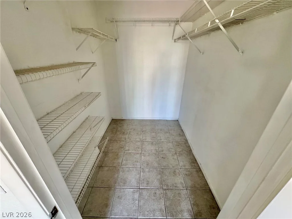 5710 Tropicana, Las Vegas, NV 89122