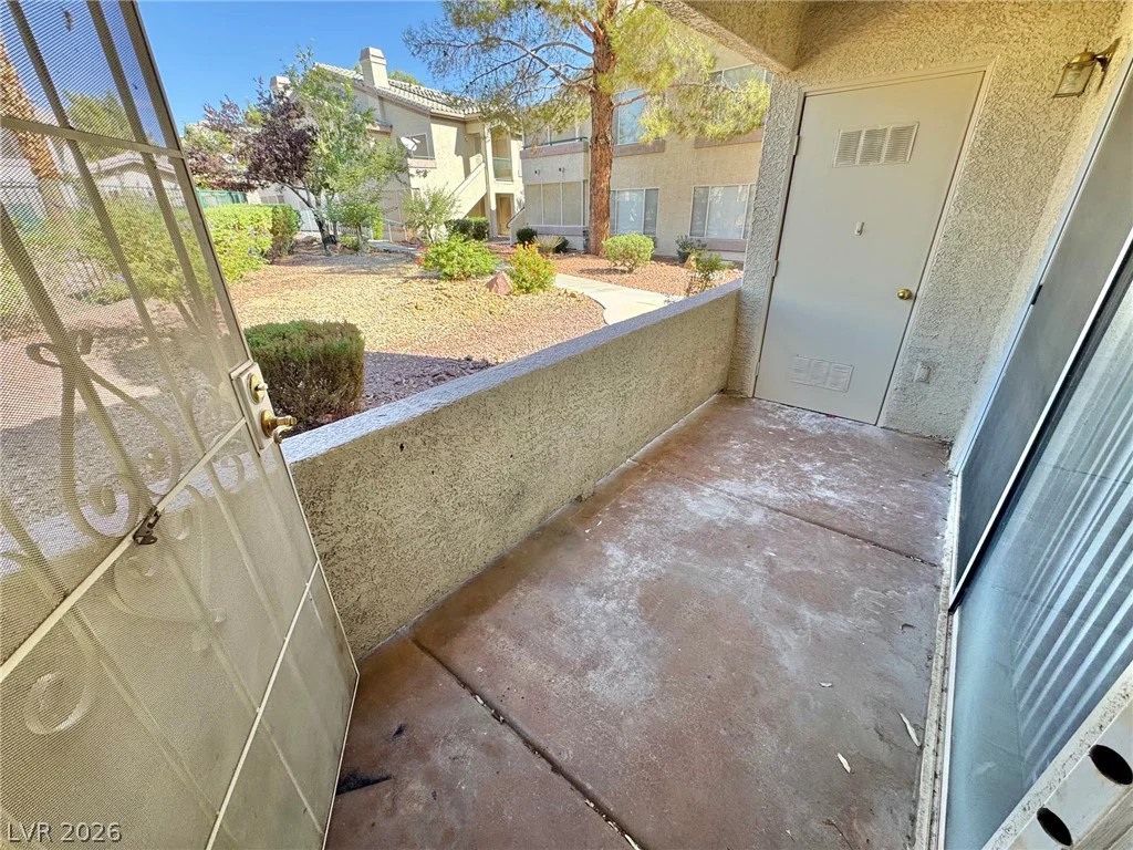 5710 Tropicana, Las Vegas, NV 89122