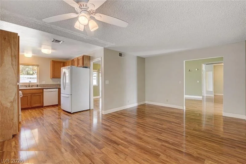 6616 Treadway, Las Vegas, NV 89103