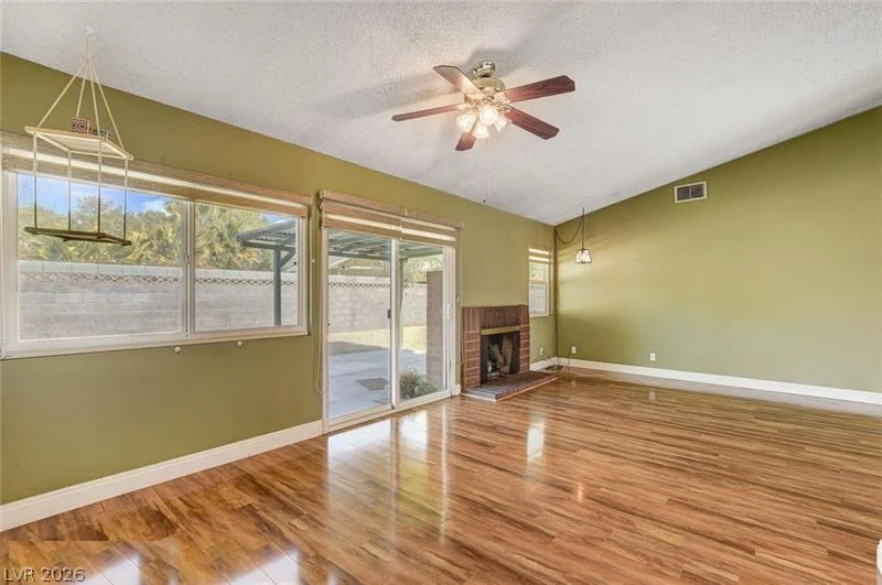 6616 Treadway, Las Vegas, NV 89103