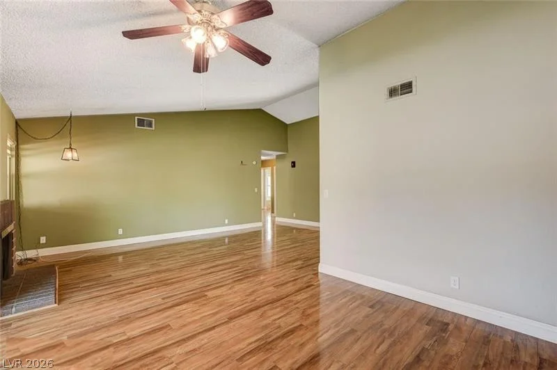 6616 Treadway, Las Vegas, NV 89103