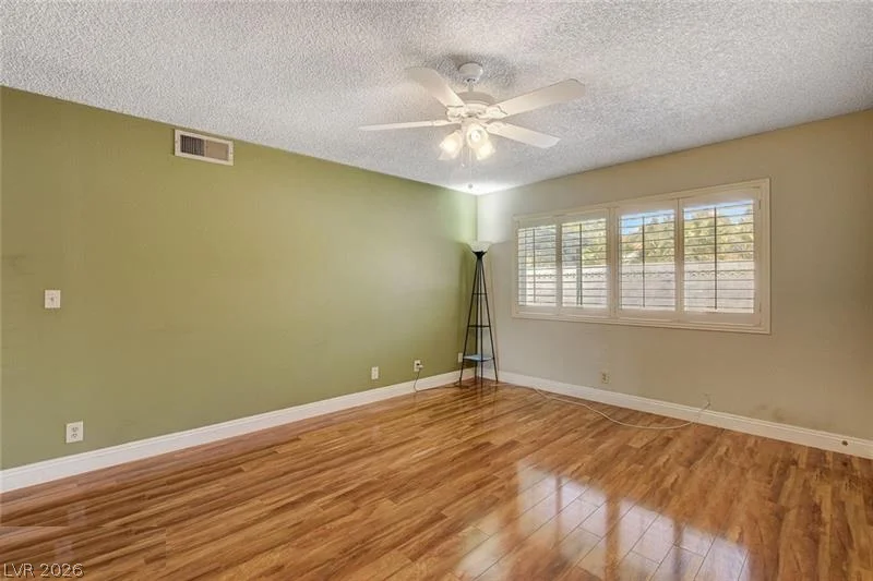 6616 Treadway, Las Vegas, NV 89103