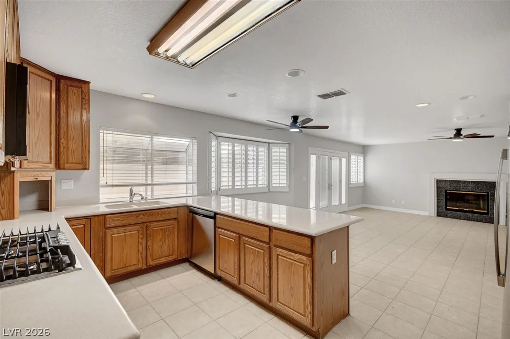 2005 Pinion Springs, Henderson, NV 89074